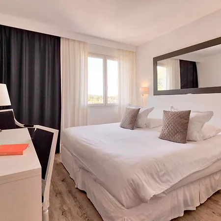 Hotell Belfry & By Ligne St Barth Lourdes