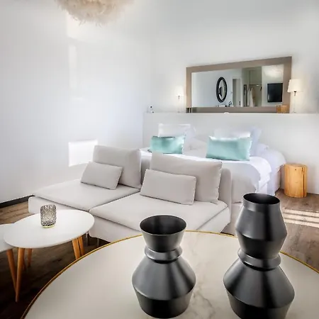 Belfry & By Ligne St Barth 5*