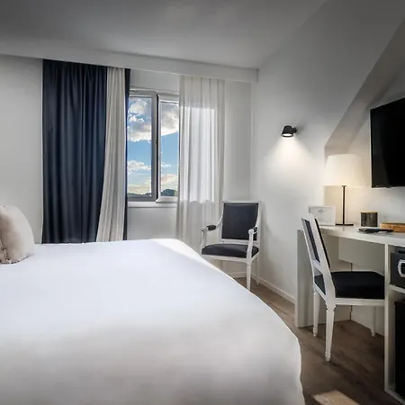 Belfry & By Ligne St Barth Hotel