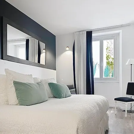 Hotel Belfry & By Ligne St Barth 5*