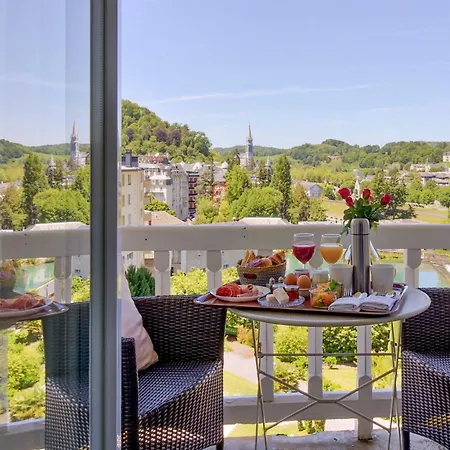 Belfry & By Ligne St Barth 5* לורדה