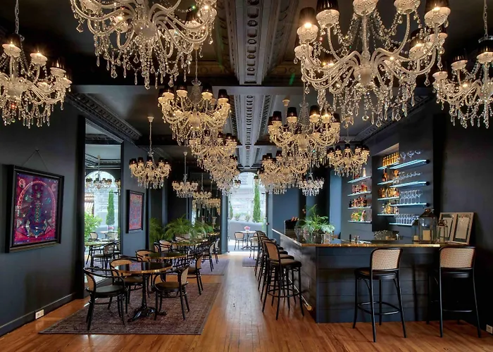 Belfry & By Ligne St Barth Отель Лурд