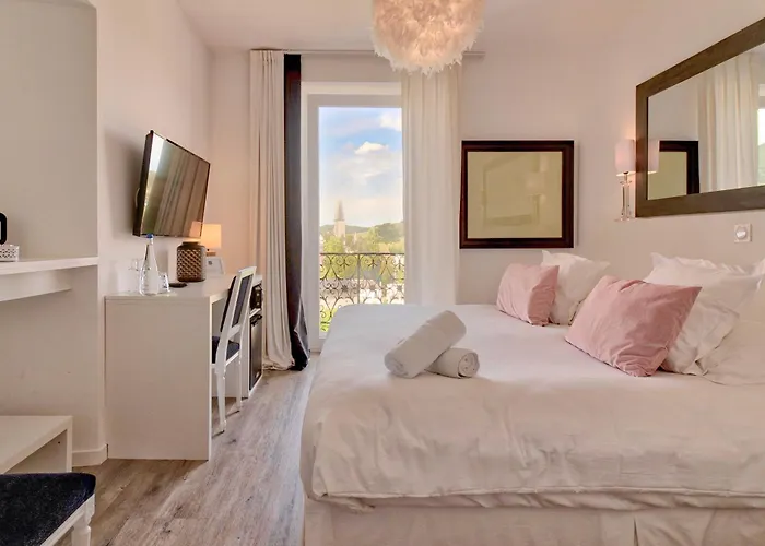 Belfry & By Ligne St Barth