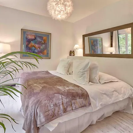 Belfry & By Ligne St Barth Szálloda 5*